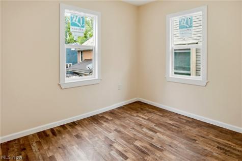213 E Montgomery Street Marietta OH 45750