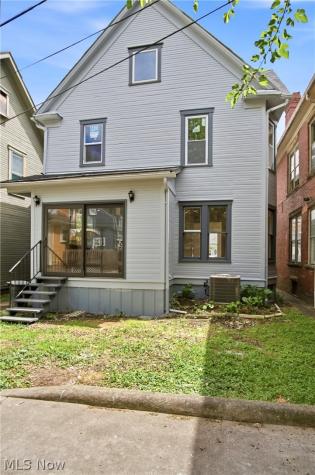 213 E Montgomery Street Marietta OH 45750
