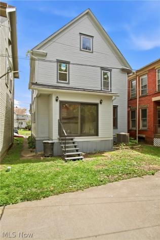 213 E Montgomery Street Marietta OH 45750