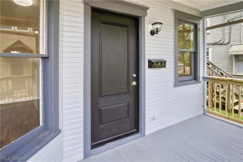 213 E Montgomery Street Marietta OH 45750