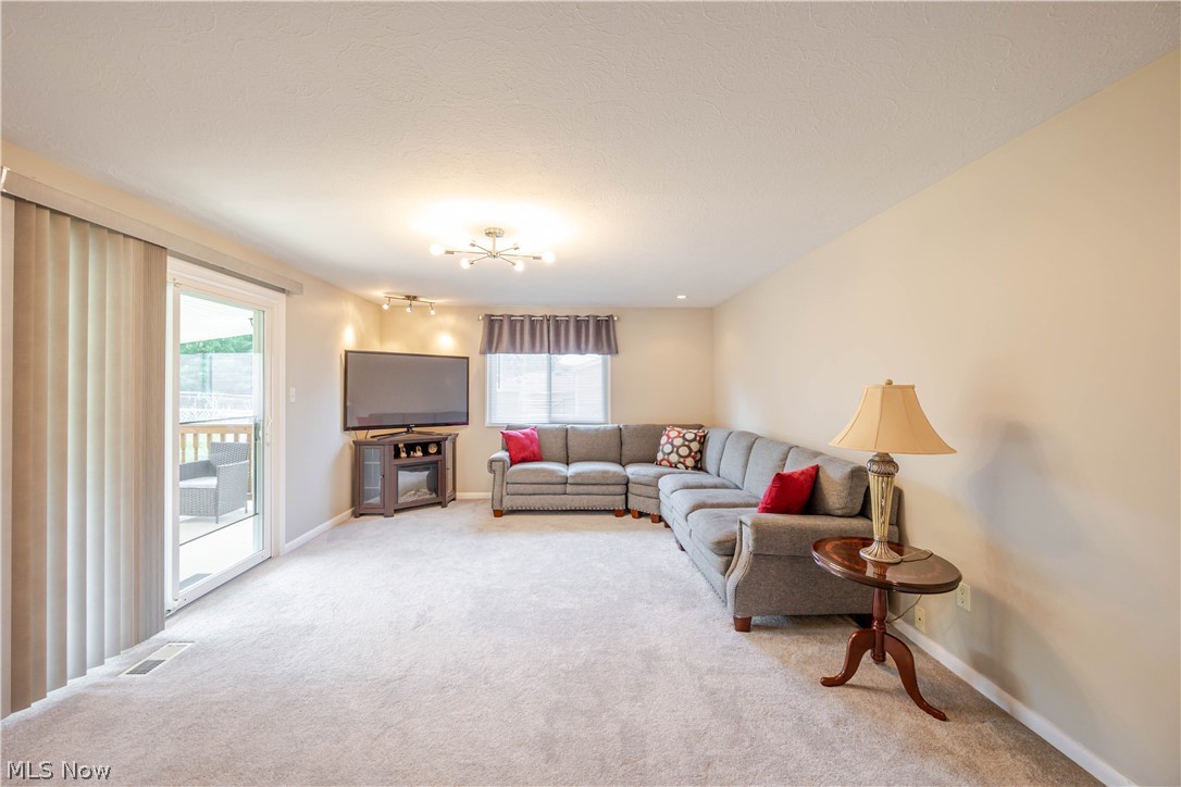 1709 Winchester Drive Parma OH 44134