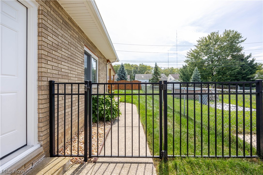 1709 Winchester Drive Parma OH 44134