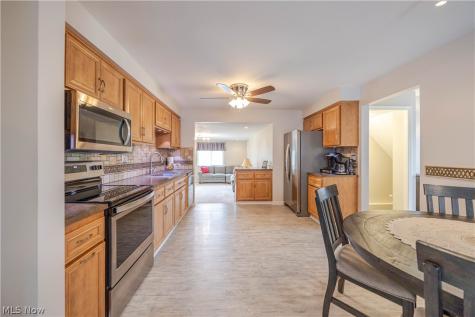 1709 Winchester Drive Parma OH 44134