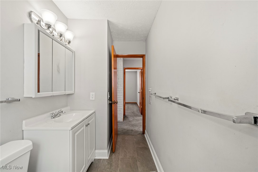 14320 Janice Drive Maple Heights OH 44137