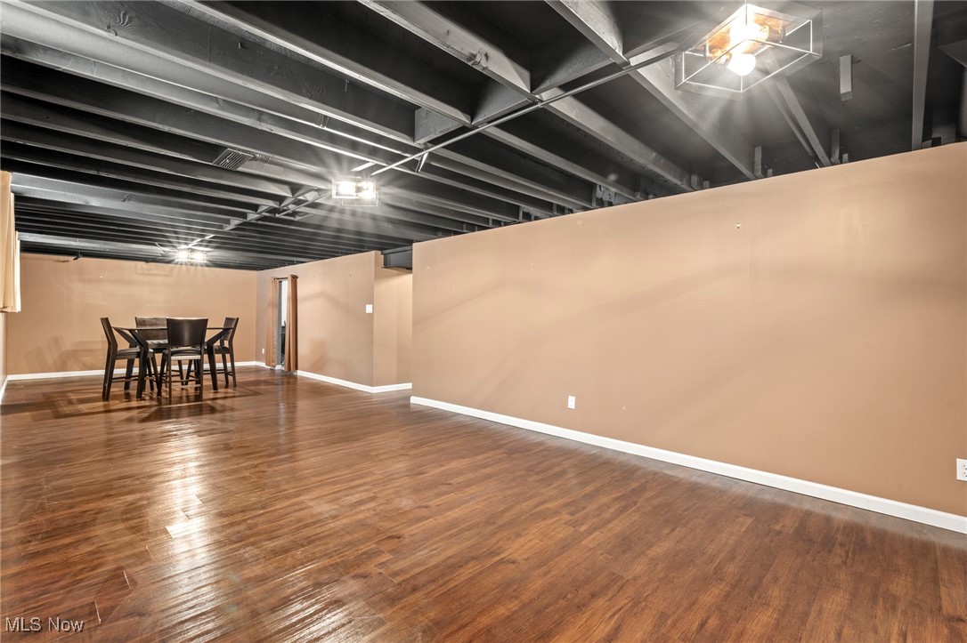 14320 Janice Drive Maple Heights OH 44137