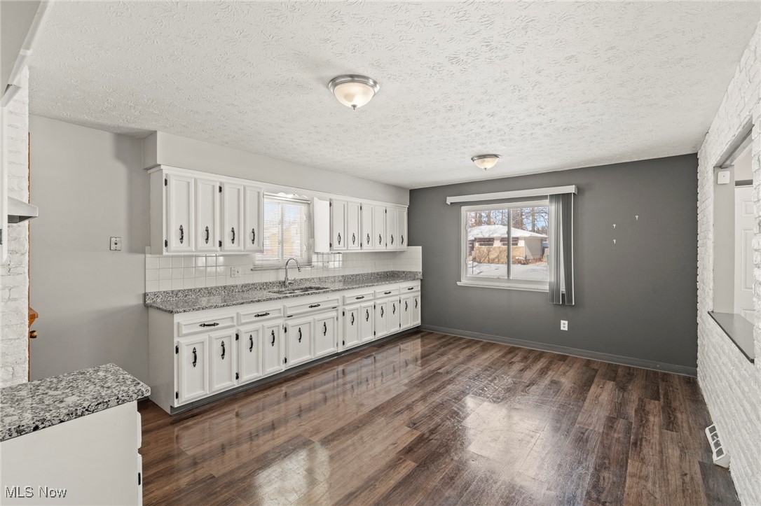 14320 Janice Drive Maple Heights OH 44137