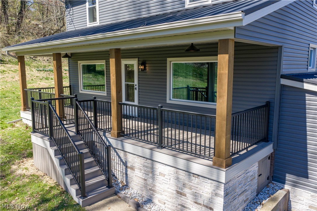 3689 Reichman Drive NW Dover OH 44622