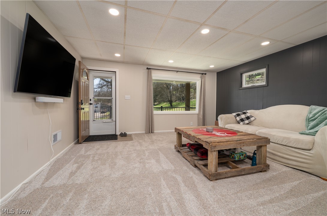 3689 Reichman Drive NW Dover OH 44622