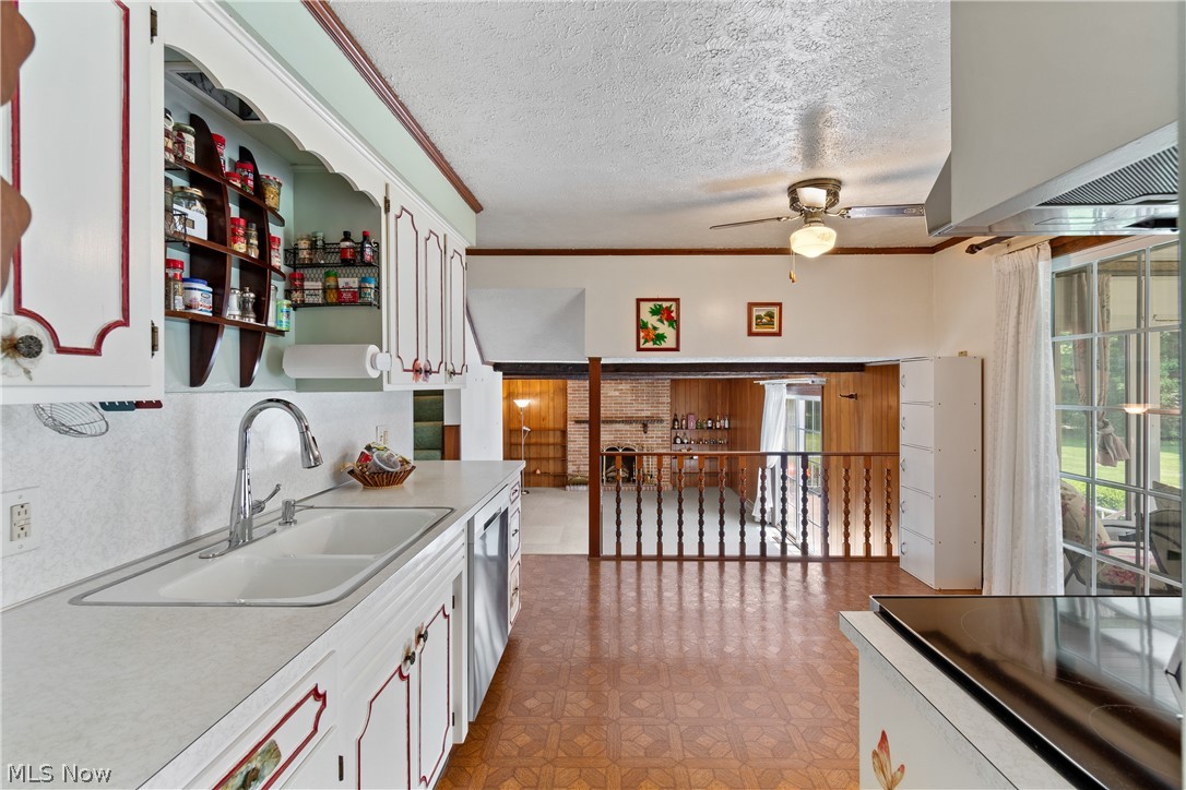5070 Echovalley Street NW North Canton OH 44720