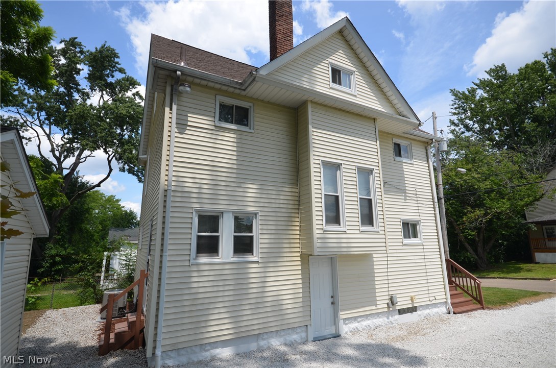 448 Bruner Street Akron OH 44306