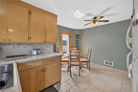 1802 Lincoln Road Wickliffe OH 44092