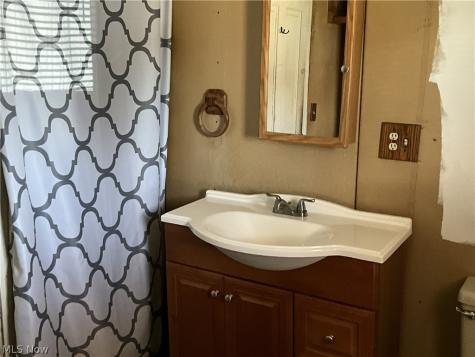 101 N Main Street New London OH 44851