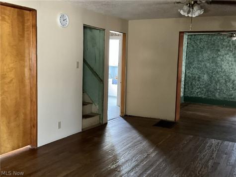 101 N Main Street New London OH 44851