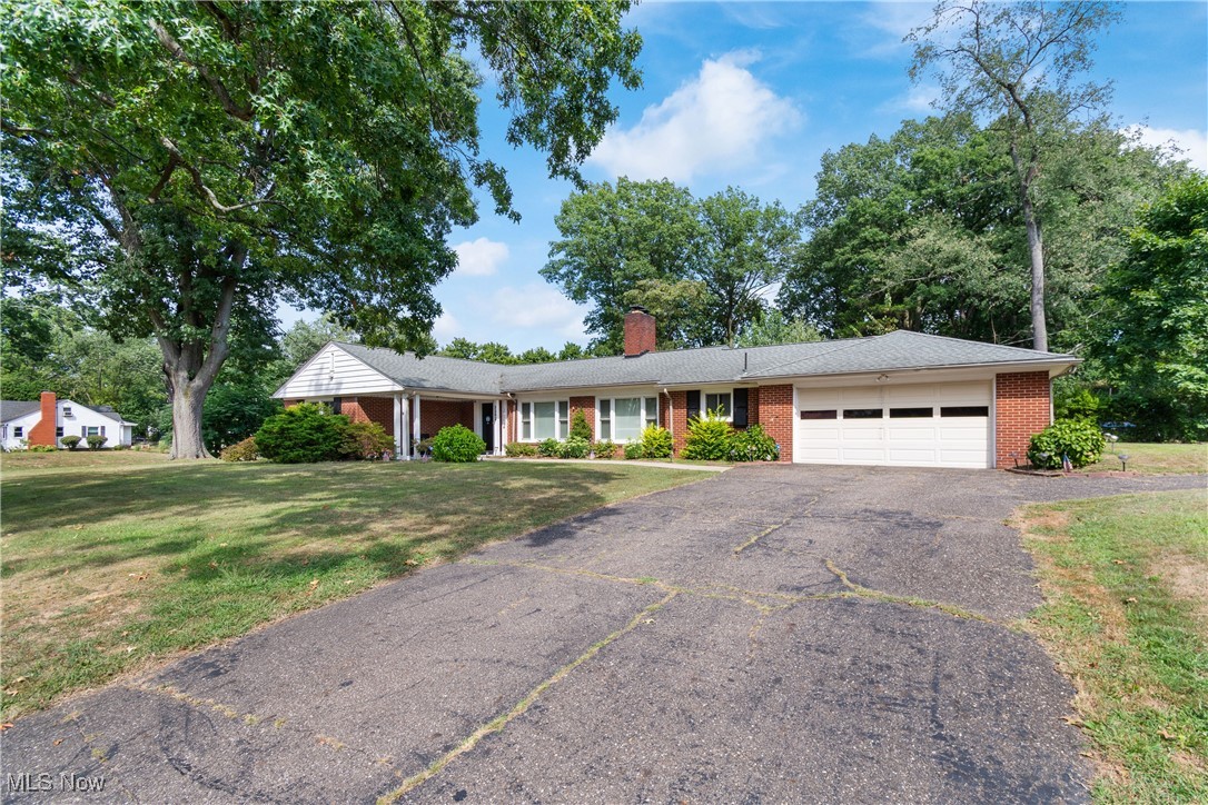 3252 Stahl Avenue NW Massillon OH 44646