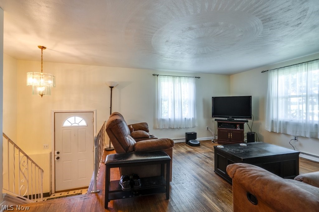 9921 Beech Street NE Louisville OH 44641