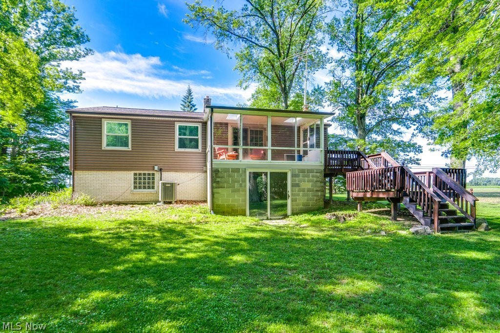 9921 Beech Street NE Louisville OH 44641