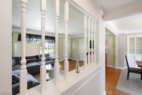 4394 Selhurst Road North Olmsted OH 44070