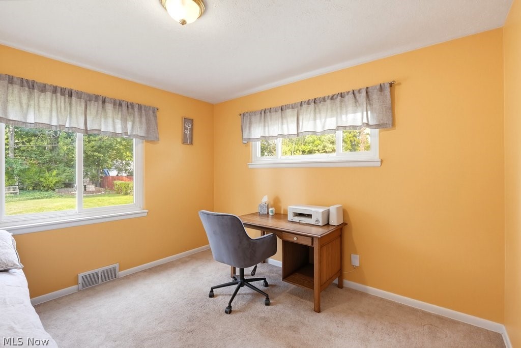 4394 Selhurst Road North Olmsted OH 44070