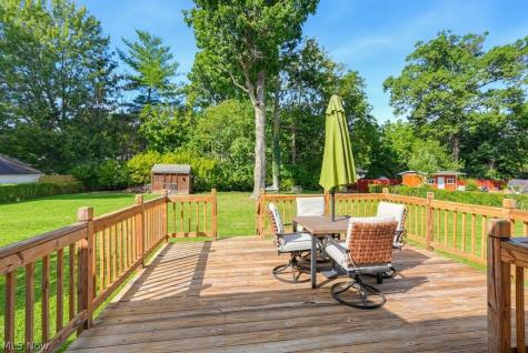 4394 Selhurst Road North Olmsted OH 44070