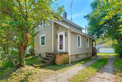 22605 Norman Avenue Alliance OH 44601