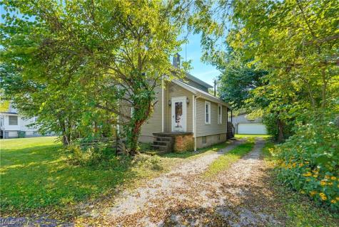22605 Norman Avenue Alliance OH 44601