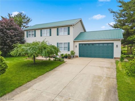 4839 Manchester Avenue SW Navarre OH 44662