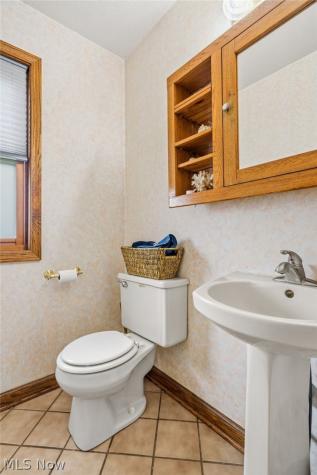 4839 Manchester Avenue SW Navarre OH 44662