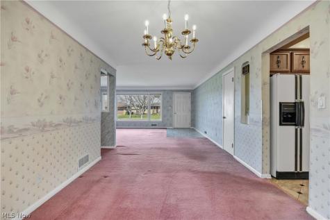 13397 Cherokee Trail Middleburg Heights OH 44130