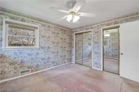 13397 Cherokee Trail Middleburg Heights OH 44130