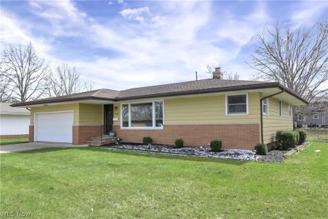 13397 Cherokee Trail Middleburg Heights OH 44130