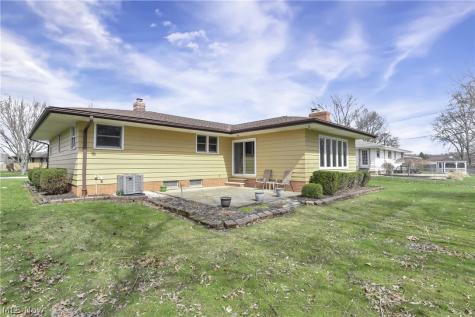 13397 Cherokee Trail Middleburg Heights OH 44130