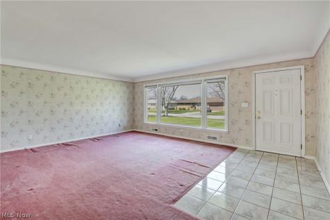 13397 Cherokee Trail Middleburg Heights OH 44130