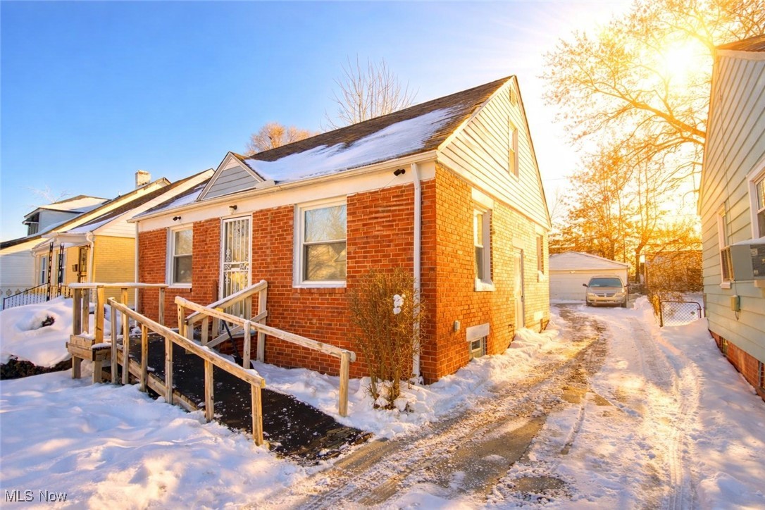 4401 Ingleside Road Warrensville Heights OH 44128