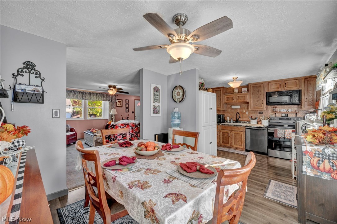 702 Oberlin Place Austintown OH 44515