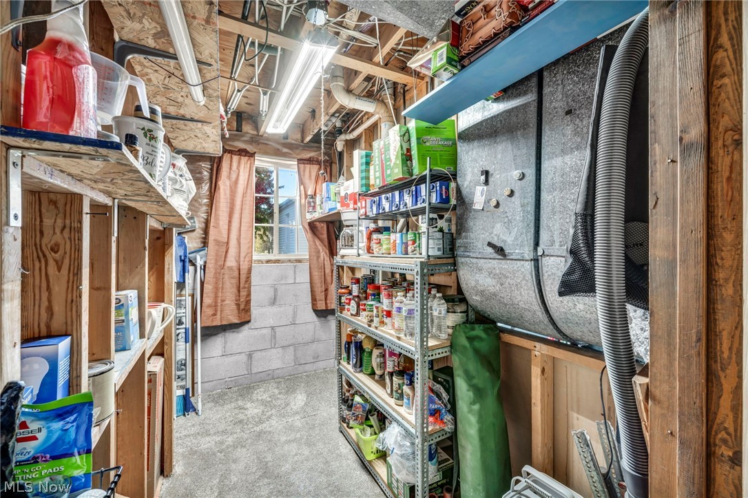 702 Oberlin Place Austintown OH 44515