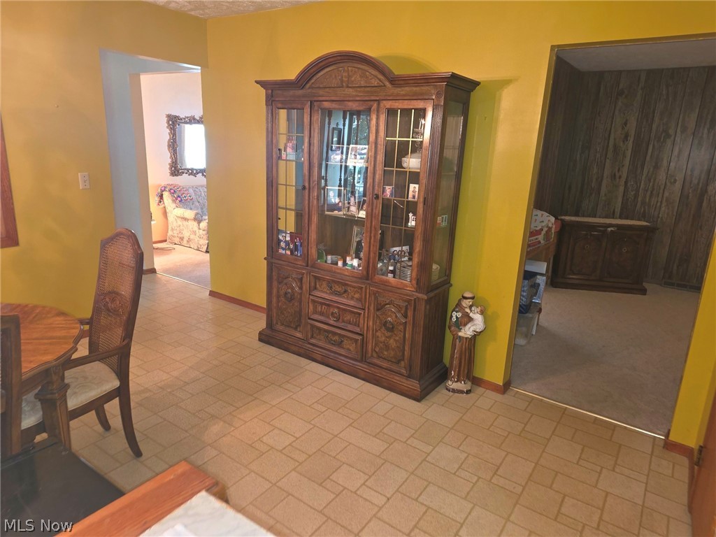 7415 Avon Lane Chesterland OH 44026