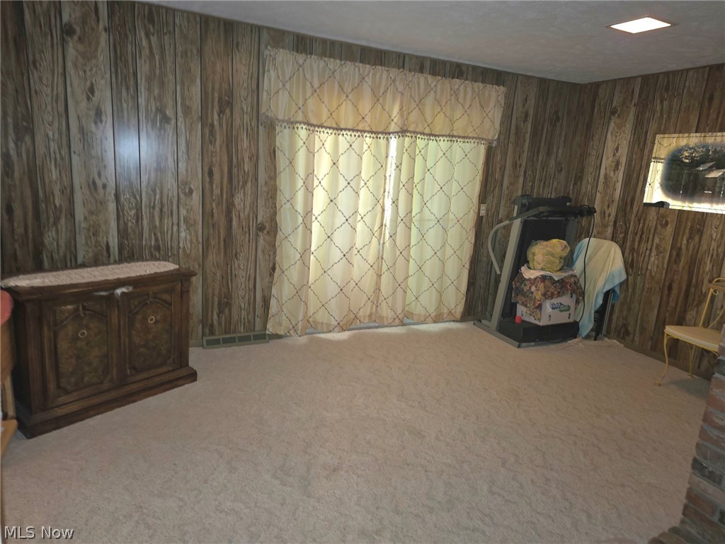 7415 Avon Lane Chesterland OH 44026