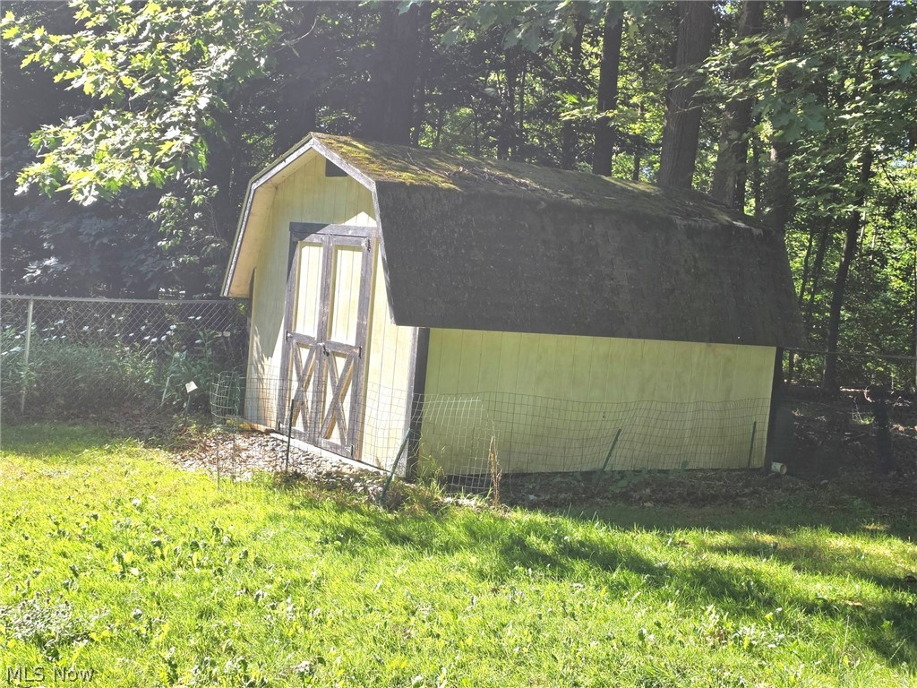 7415 Avon Lane Chesterland OH 44026