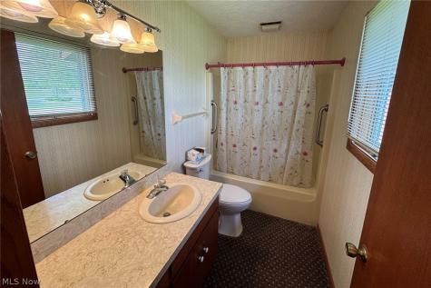 143 Oldman Road Wooster OH 44691