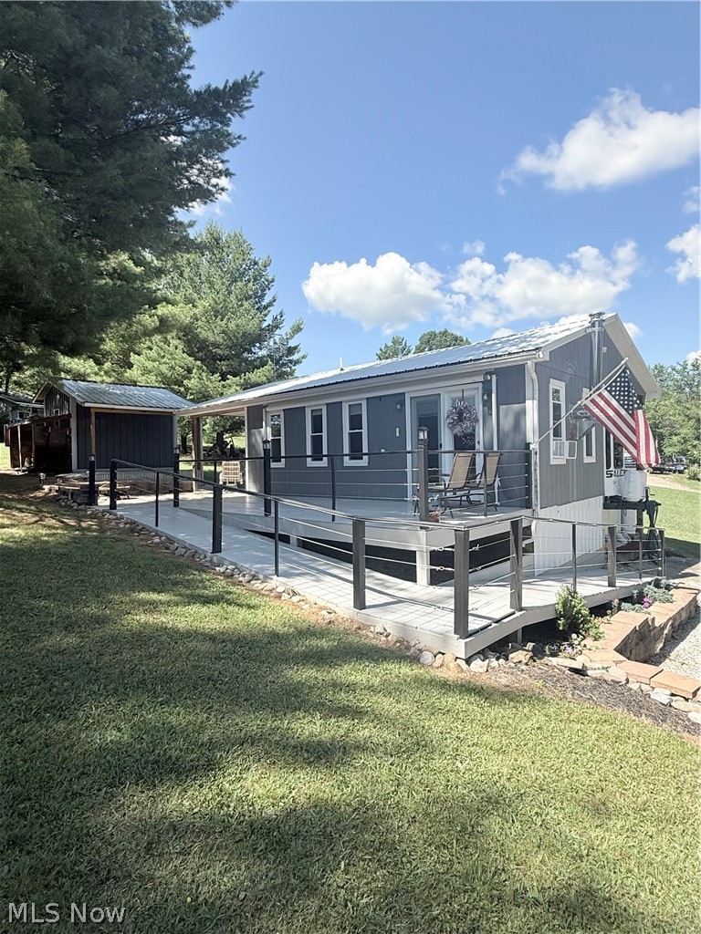383 Onondaga Trace Loudonville OH 44842