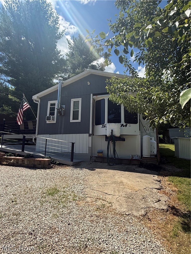 383 Onondaga Trace Loudonville OH 44842