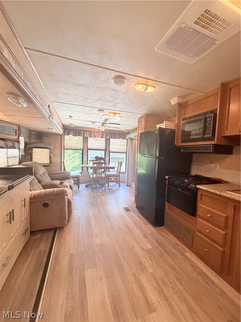 383 Onondaga Trace Loudonville OH 44842