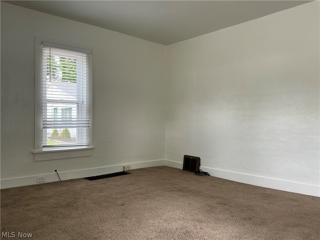 4763 Rutledge Street SE Dennison OH 44621