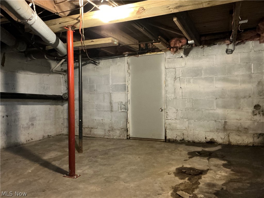 4763 Rutledge Street SE Dennison OH 44621
