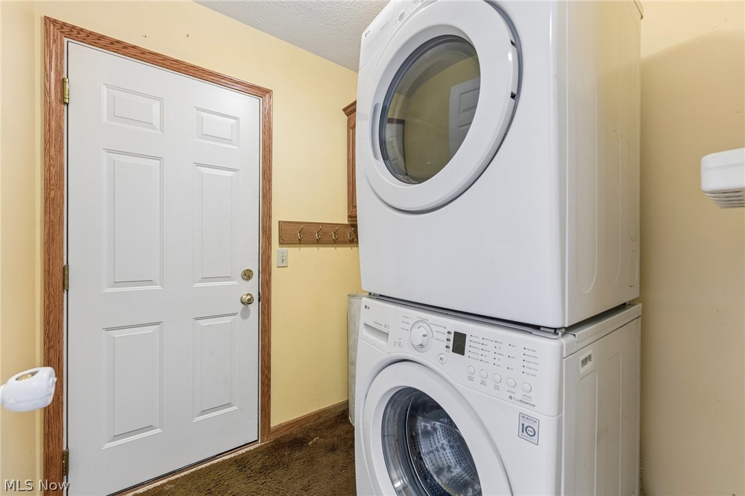621 Parkside Reserve Street Wellington OH 44090