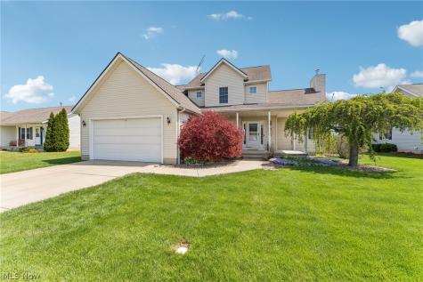 621 Parkside Reserve Street Wellington OH 44090