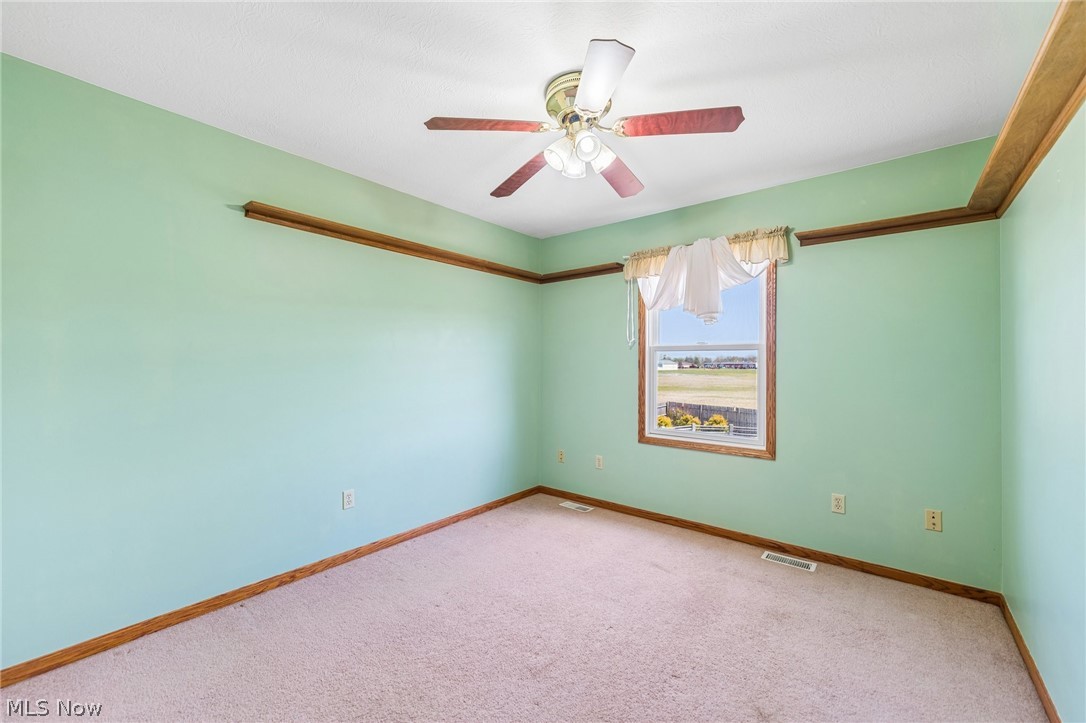 621 Parkside Reserve Street Wellington OH 44090