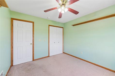 621 Parkside Reserve Street Wellington OH 44090