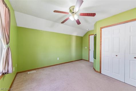 621 Parkside Reserve Street Wellington OH 44090