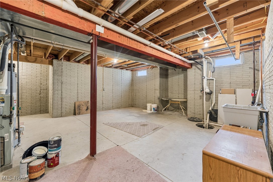 621 Parkside Reserve Street Wellington OH 44090
